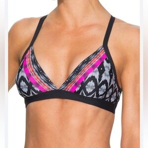 Athleta Belize bikini top size S